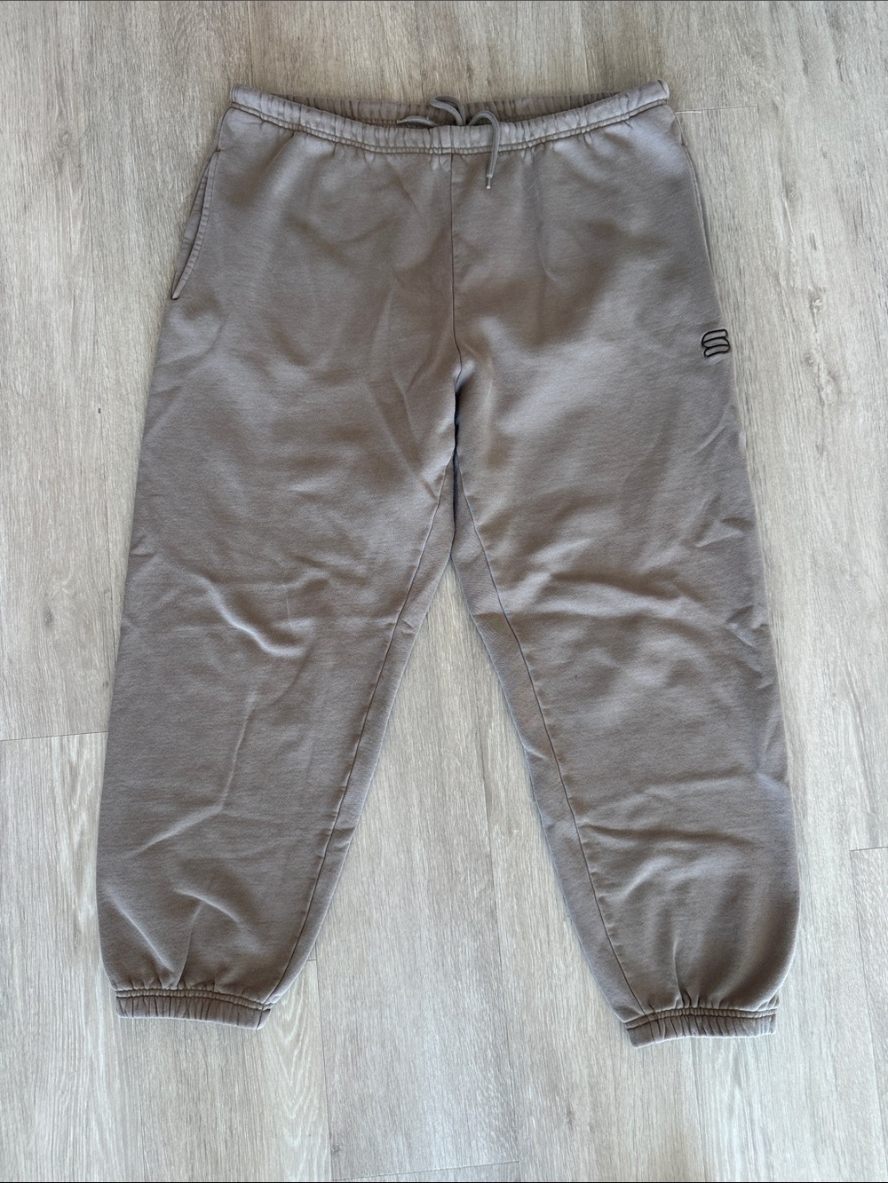 Aritzia Superworld Tan Jogger Sweatpants XL